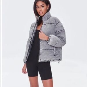NWT Forever 21 denim zip up quilted puffer jacket new with tags 1X washed black